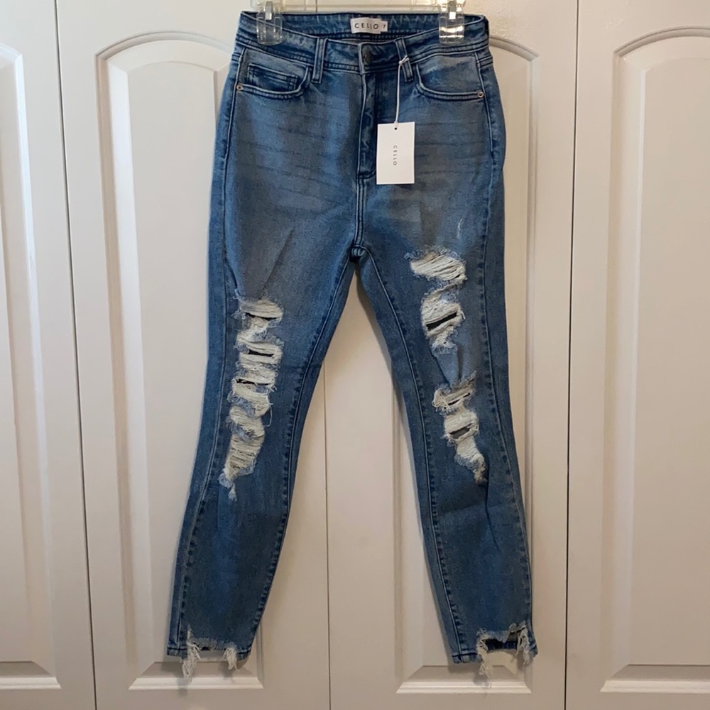Cello High Rise Mom Jean